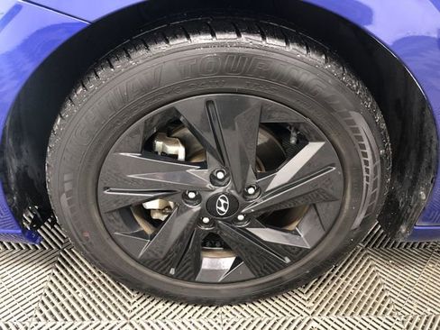 Used 2021 Hyundai Elantra SEL image 27