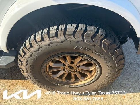 Used 2021 Ford Bronco Outer Banks AWD/4WD image 14