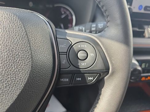 Used 2024 Toyota RAV4 Adventure image 25