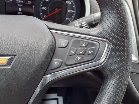 Used 2024 Chevrolet Malibu LT FWD image 17