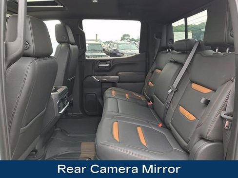 Used 2021 GMC Sierra 1500 AT4 w/ AT4 Premium Package AWD/4WD image 21