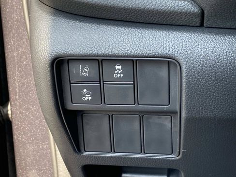 Used 2017 Honda CR-V EX image 19