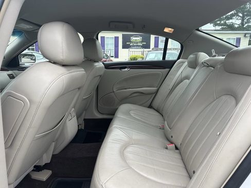 Used 2007 Buick Lucerne CXL image 12