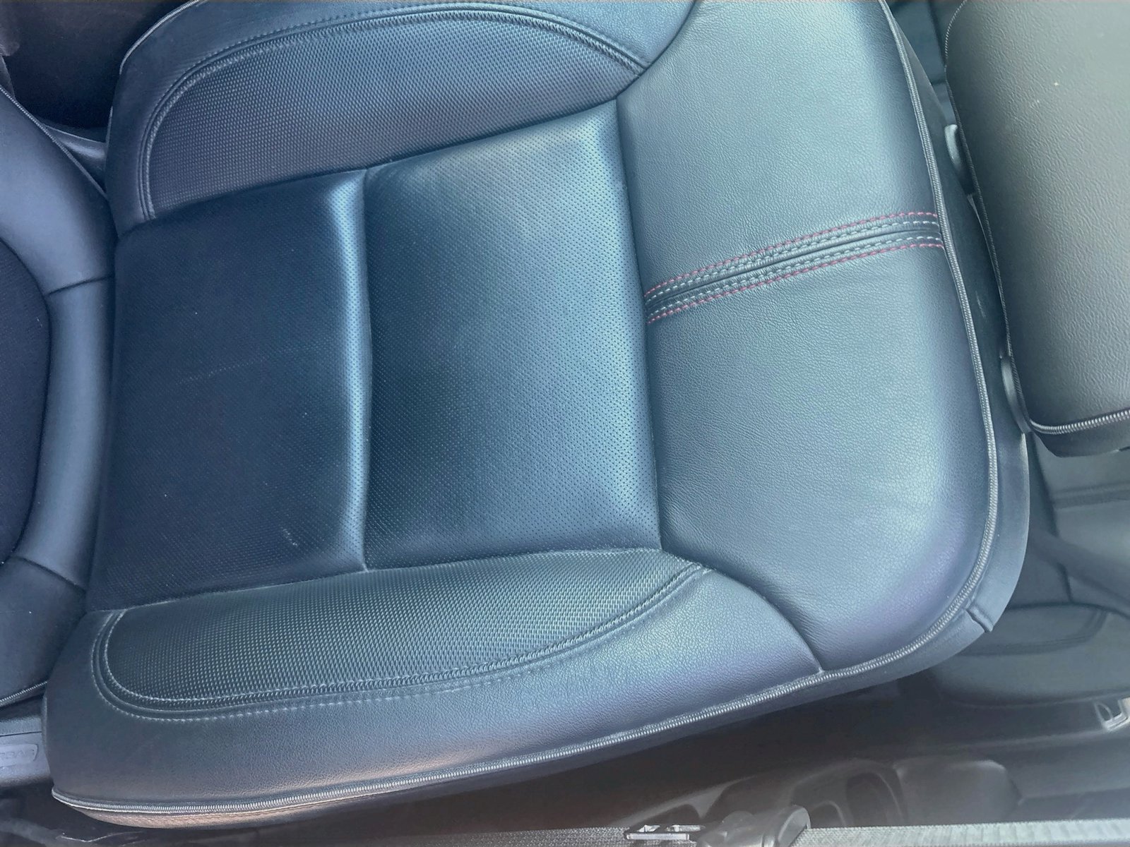 Used 2023 Chevrolet Traverse RS FWD image 20