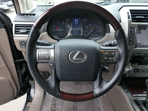 Used 2019 Lexus GX 460 Premium AWD/4WD image 21