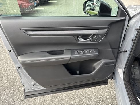 Certified 2025 Honda CR-V Sport-L image 14