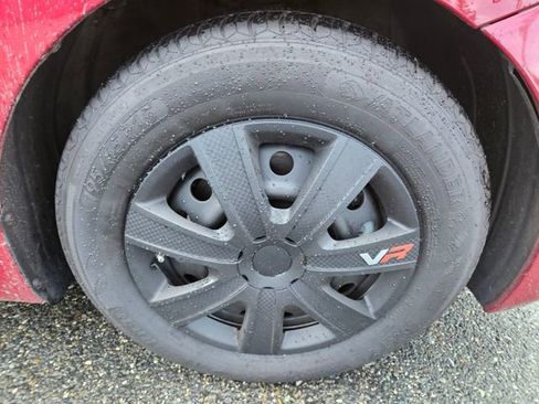 Used 2016 Hyundai Elantra SE image 8