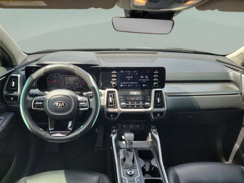 Used 2021 Kia Sorento S FWD image 6