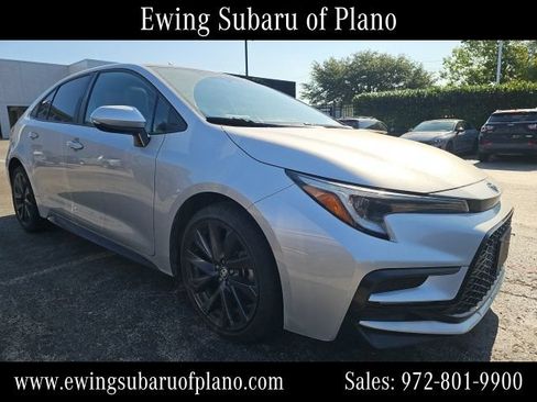 Used 2023 Toyota Corolla SE w/ SE Premium Package FWD image 5
