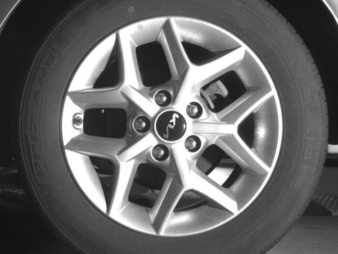 Used 2025 Kia Soul LX w/ LX Technology Package FWD image 19