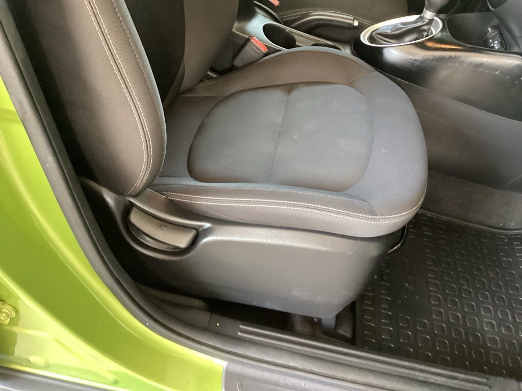 Used 2018 Kia Soul w/ Convenience Package FWD image 32