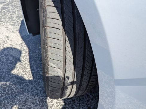 Used 2020 Kia Stinger GT1 image 30