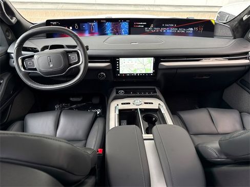 New 2026 Lincoln Navigator L Reserve w/ Jet Appearance Package image 17