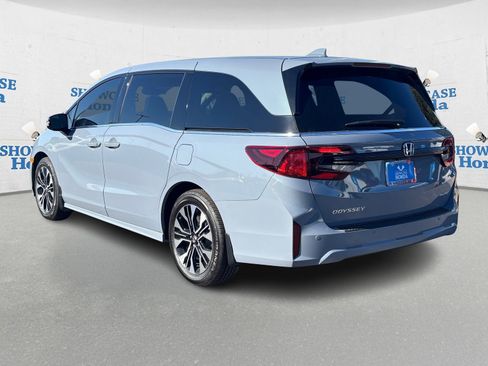 New 2026 Honda Odyssey Elite image 2