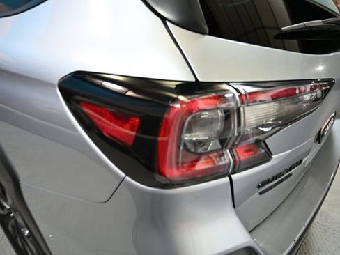 Used 2024 Subaru Outback Onyx Edition image 12
