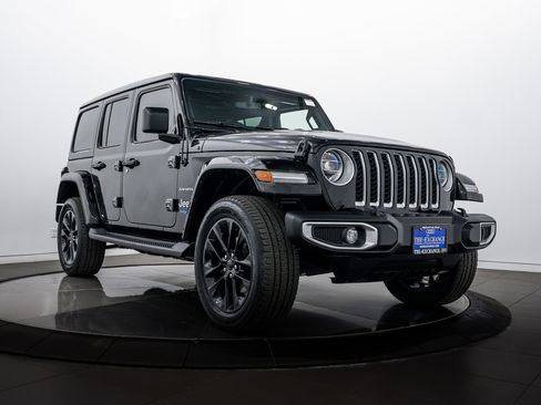 Used 2021 Jeep Wrangler Unlimited Sahara w/ Cold Weather Group image 1