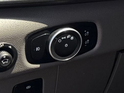 Certified 2023 Ford Transit 350 XLT RWD image 24