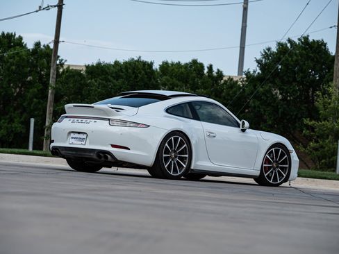 Used 2013 Porsche 911 Carrera 4S AWD/4WD image 8