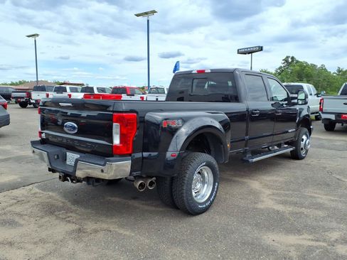 Certified 2019 Ford F350 Lariat w/ Lariat Value Package AWD/4WD image 6