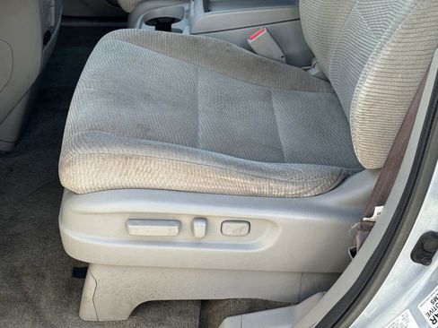 Used 2012 Honda Odyssey EX image 39