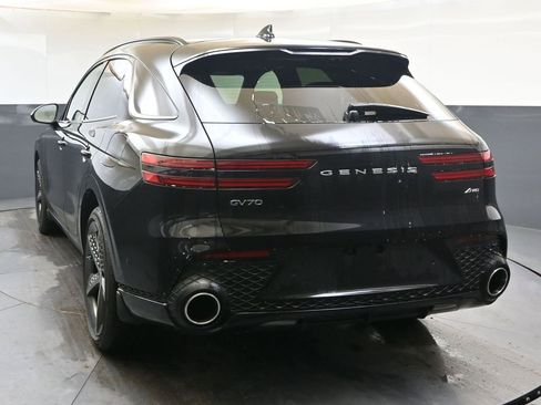 Used 2025 Genesis GV70 2.5T w/ Sport Prestige Package image 4