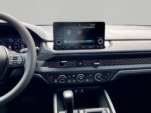 Used 2024 Honda Accord EX image 9