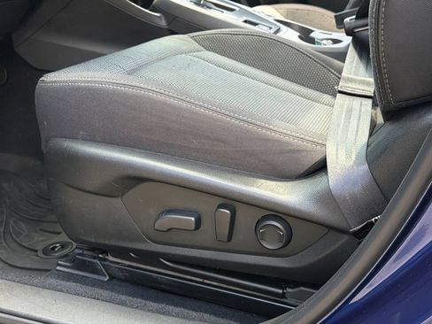 Certified 2024 Subaru Crosstrek 2.0i Premium AWD/4WD image 19