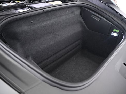 Certified 2025 Porsche 911 Turbo image 15