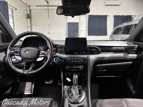 Used 2022 Hyundai Veloster N FWD image 14