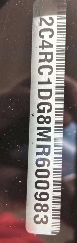 Used 2021 Chrysler Voyager Lxi FWD image 38