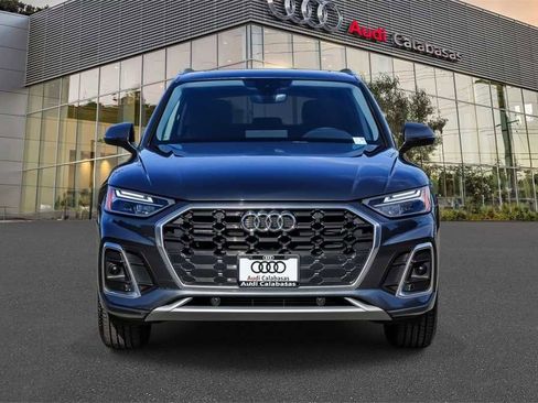 Used 2023 Audi Q5 2.0T Premium w/ Convenience Package image 6