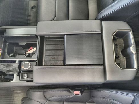 New 2026 Toyota Tundra Platinum AWD/4WD image 21