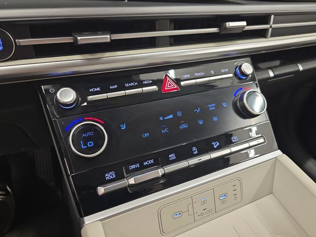 Used 2026 Hyundai Santa Fe SEL AWD/4WD image 25