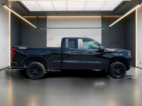 Used 2020 Chevrolet Silverado 1500 Custom Trail Boss w/ Custom Convenience Package AWD/4WD image 7