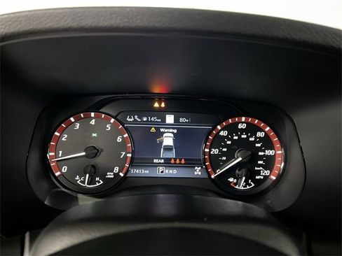 Used 2024 Nissan Frontier PRO-4X w/ Pro Premium Package image 12