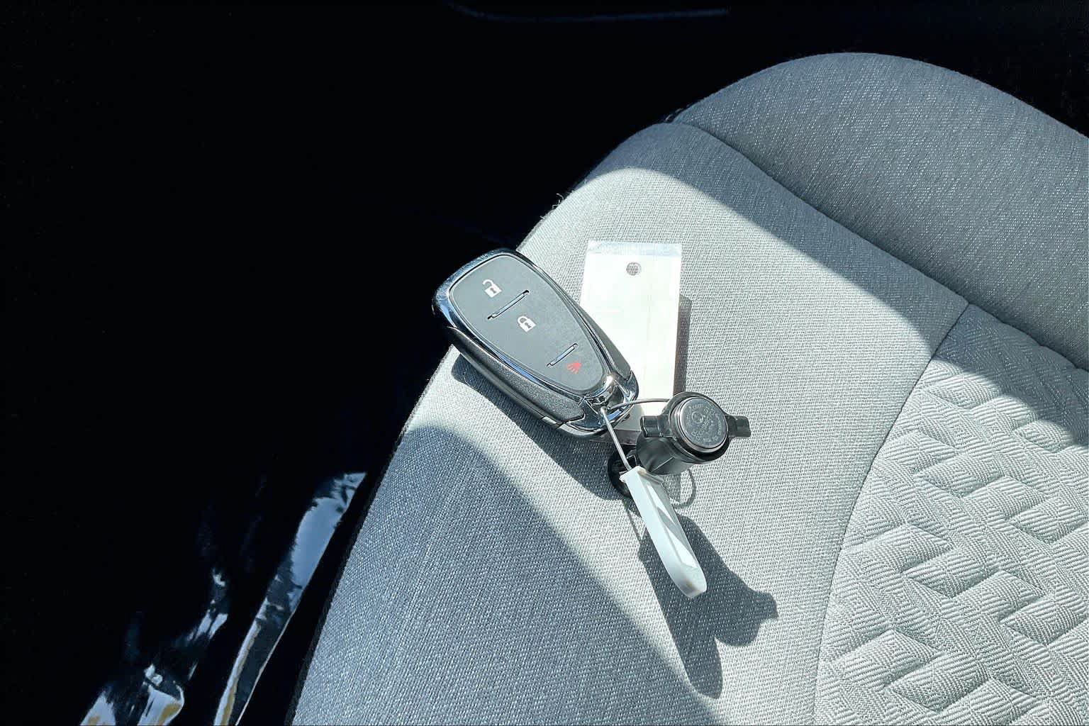 Used 2022 Chevrolet Equinox LS w/ LS Convenience Package FWD image 11