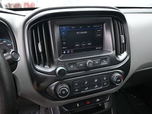 Used 2020 Chevrolet Colorado W/T w/ WT Convenience Package RWD image 12