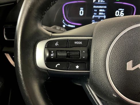 Used 2023 Kia Sportage EX FWD image 11