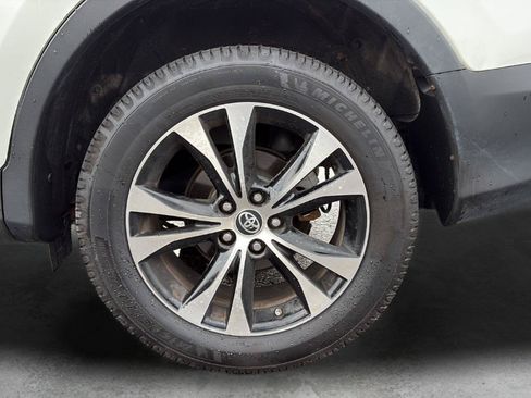 Used 2015 Toyota RAV4 Limited w/ Technology Package AWD/4WD image 22