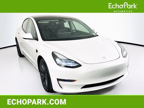 Used 2022 Tesla Model 3 Long Range AWD/4WD image 1