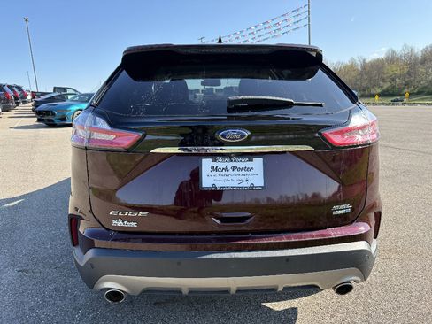 Used 2020 Ford Edge SEL w/ Convenience Package image 4