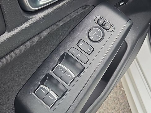 Certified 2025 Honda Civic Sport image 27