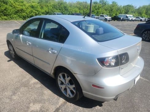 Used 2009 MAZDA MAZDA3 i Touring Value FWD image 7