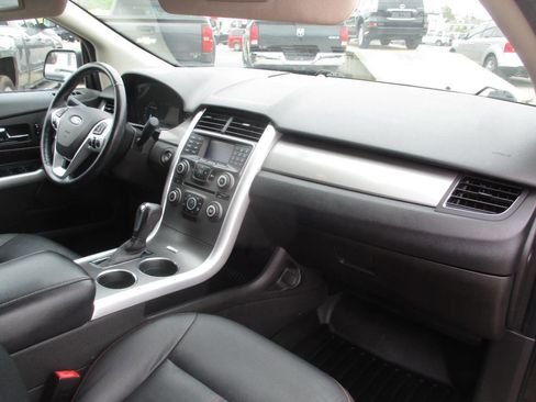 Used 2013 Ford Edge SEL AWD/4WD image 34