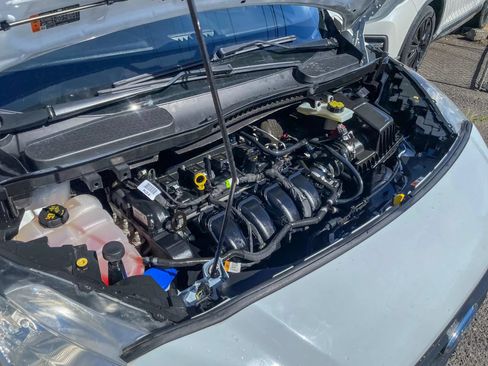 Used 2019 Ford Transit Connect XL FWD image 38