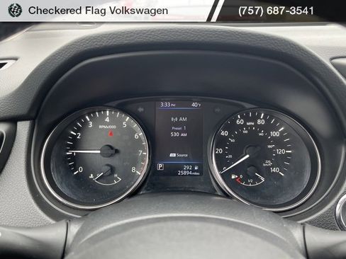 Used 2020 Nissan Rogue Sport SV w/ Technology Package image 30