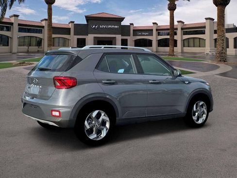 New 2026 Hyundai Venue SEL FWD image 8