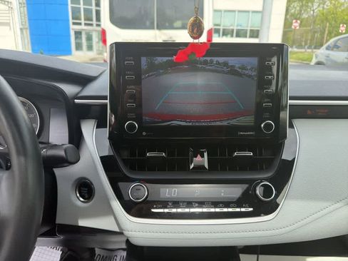 Used 2021 Toyota Corolla SE w/ SE Premium Package FWD image 22