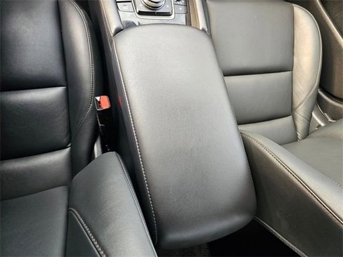 Used 2024 MAZDA MAZDA3 s image 24