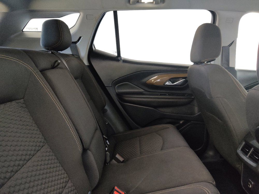 Used 2021 GMC Terrain SLE w/ Driver Convenience Package FWD image 19